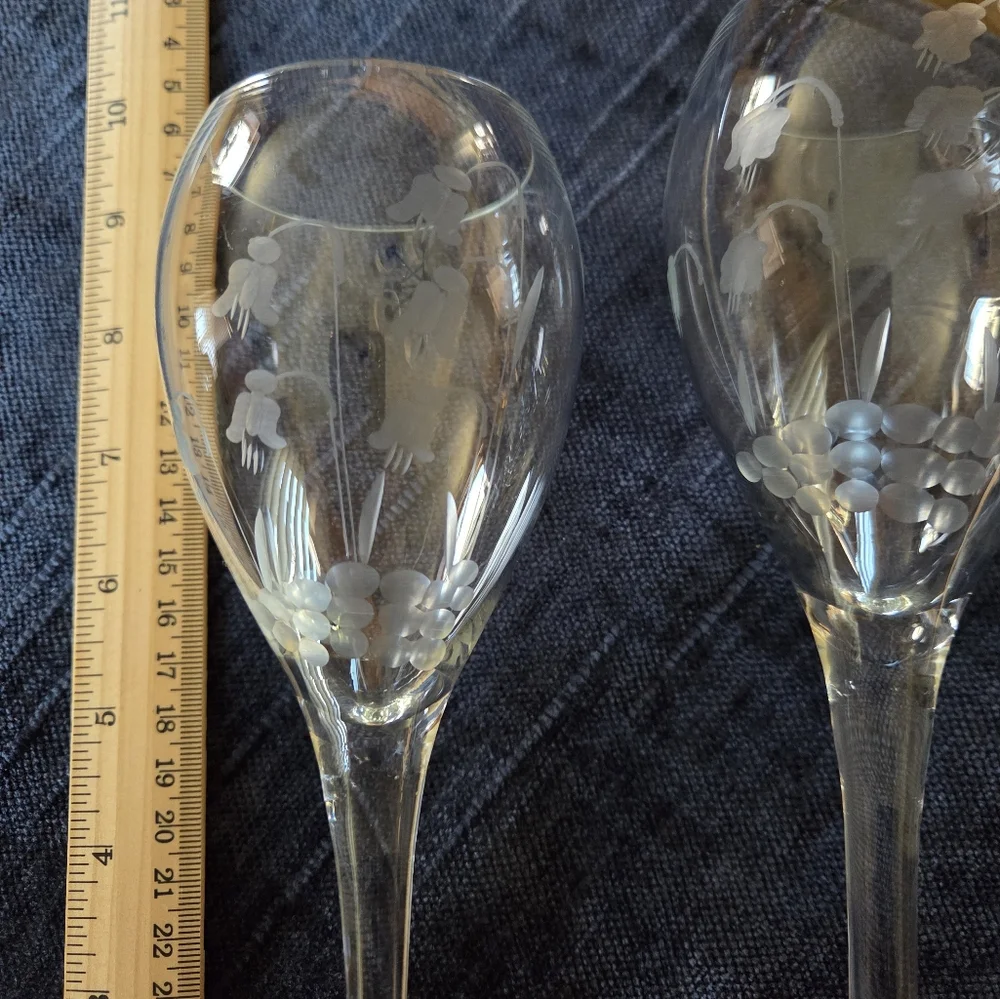 Vintage Toscany Hand Blown Etched Floral Long Stem Wine Glasses